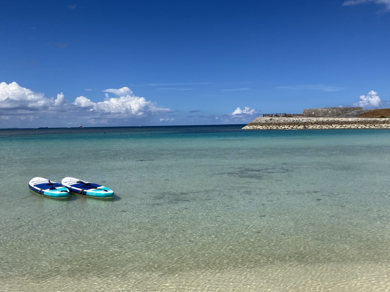 toropical beach